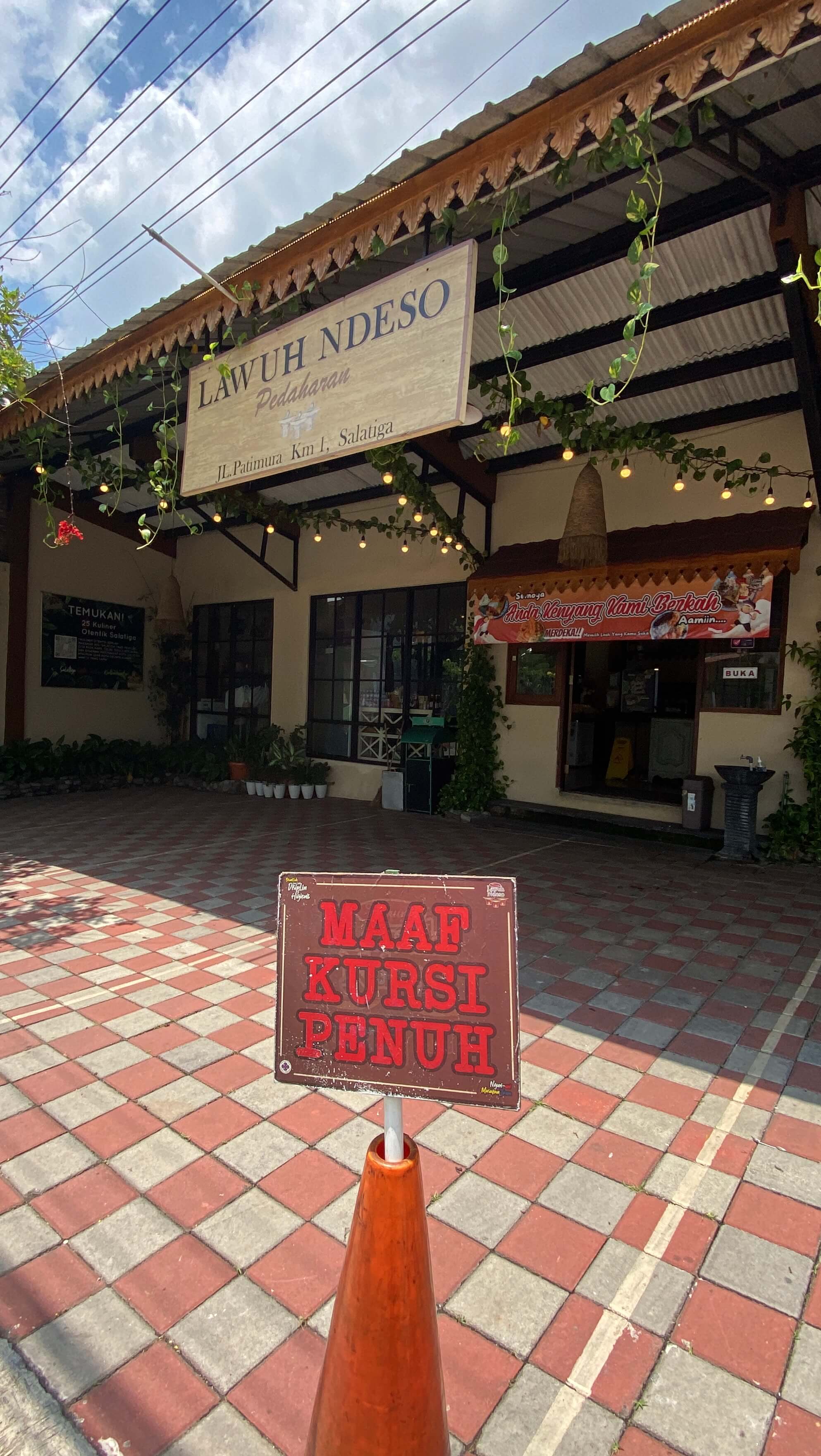 Suasana Cabang